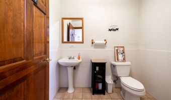 523 West St, Bristol, CT 06010