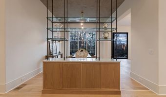 2983 Habersham Ct NW, Atlanta, GA 30305