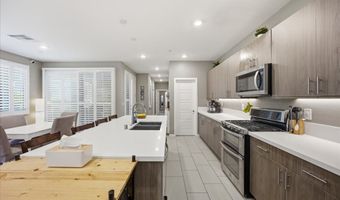 11313 Vision Peak Ave 102, Las Vegas, NV 89135