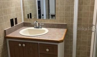 25624 MADISON St, Astatula, FL 34705