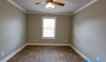 22947 Pin Oak Dr, Athens, AL 35613