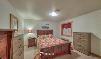 6 Bear Creek Rd, Cody, WY 82414