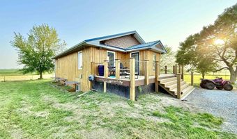 26855 SW 89th Rd, Beatrice, NE 68310