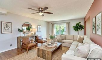 221 Braeshire Dr A, Ballwin, MO 63021