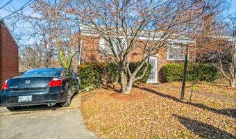 3028 P St SE, Washington, DC 20020