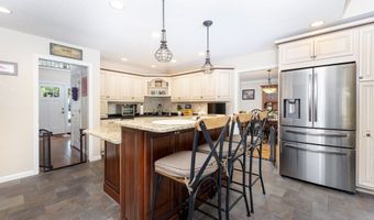 473 Hart St, Bristol, CT 06010
