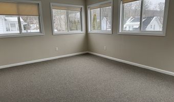 22 Dwight St 2Nd Fl, Ansonia, CT 06401