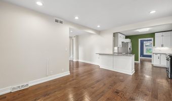 2327 Donald St, Ames, IA 50014