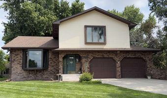 2304 High St, Beatrice, NE 68310
