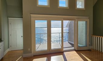 4 Clarkes Village Ln, Jamestown, RI 02835