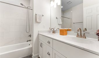 216 Edwin Cir, Aylett, VA 23009