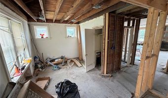 5207 Weber Rd, Affton, MO 63123
