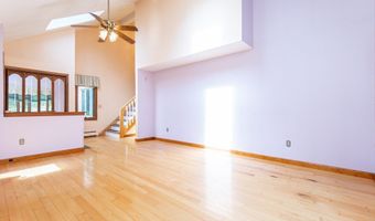 57 Milk St, Blackstone, MA 01504