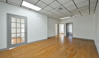 7012 NW 63rd St, Bethany, OK 73008