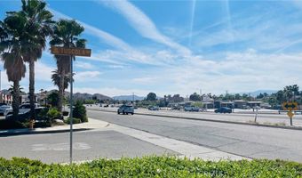 18092 Wika, Apple Valley, CA 92307