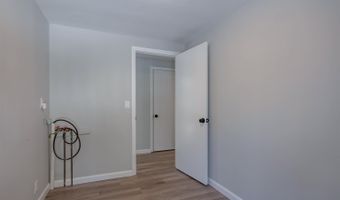 437 Chester Rd, Auburn, NH 03032