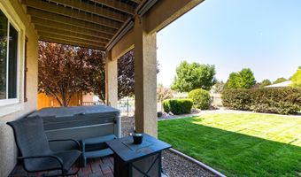 908 Lakeview Dr, Dayton, NV 89403