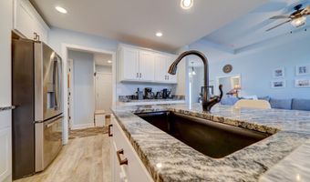 5585 Bear Creek Pass, Auburn, IN 46706