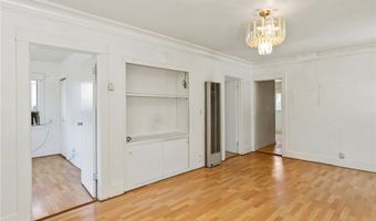 911 N Dos Robles Pl, Alhambra, CA 91801