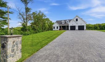1264 Central Ave, Johnston, RI 02919