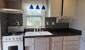 2033 Highland Ave, Ashtabula, OH 44004