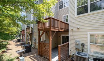 1527 Haywards Heath Ln, Apex, NC 27502