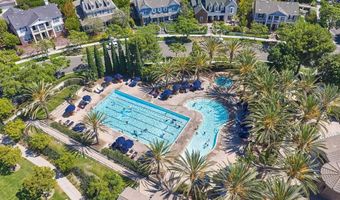 2610 Garden House Rd, Carlsbad, CA 92009