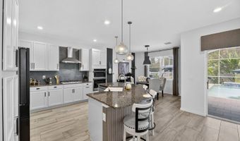 325 Shore Crab Way, Apollo Beach, FL 33572