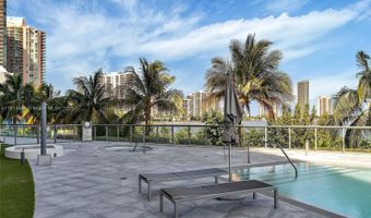 3250 NE 188th St 703, Aventura, FL 33180