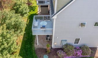 12 Park Ave 3, Narragansett, RI 02882