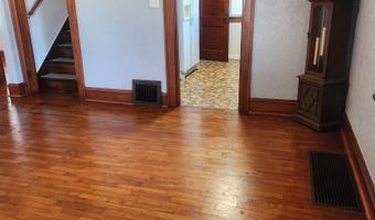 1727 W WINNEBAGO St, Appleton, WI 54914