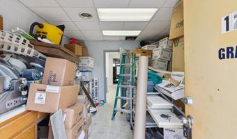 124 E Superior St, Alma, MI 48801