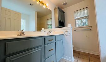 902 SW Navajo Dr, Bentonville, AR 72712