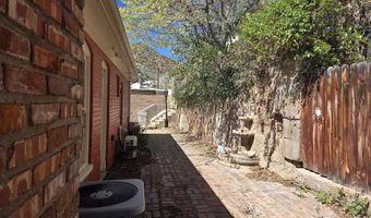 120 Naco Rd, Bisbee, AZ 85603