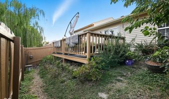 631 Deer Trail Dr, Indianapolis, IN 46217