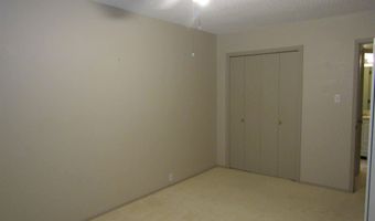 1917 Villa Dr, Artesia, NM 88210
