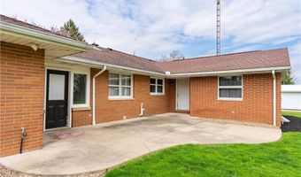 300 Homeworth Rd, Alliance, OH 44601