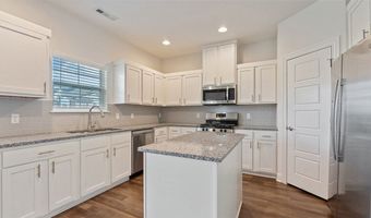 5805 SW Gentle Winds Ave, Bentonville, AR 72713
