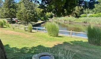 40 Web Ave 202, North Kingstown, RI 02852