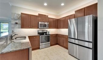 5422 SUNSET FALLS Dr, Apollo Beach, FL 33572