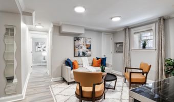 1708 NEWTON St NW 104, Washington, DC 20010