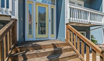 310 MAGNOLIA St, Atlantic Beach, FL 32233