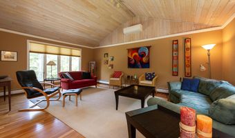 148 Great Meadow Dr, Bar Harbor, ME 04609