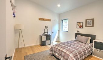 1015 Hidden Valley Dr, Glenwood Springs, CO 81601