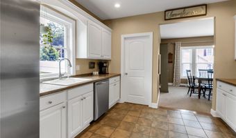 73 John St, Newstead, NY 14001