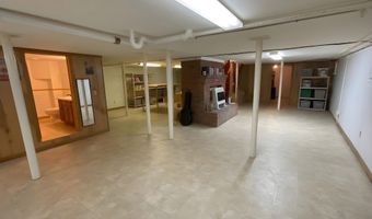 305 1st Pl SW, Arab, AL 35016