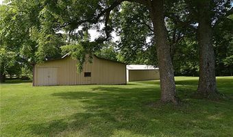 13905 Leavenworth Rd, Basehor, KS 66007