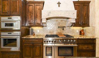 464 Paradise Hls, New Braunfels, TX 78132