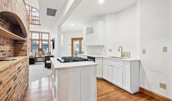 7463 Ocean Dr, Avalon, NJ 08202