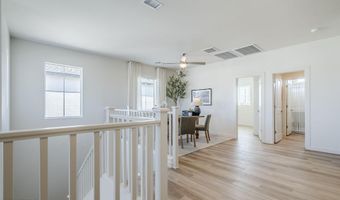 630 W LAREDO St, Chandler, AZ 85225